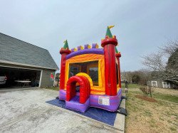 royal20castle 1668020753 Royal Castle Bounce House